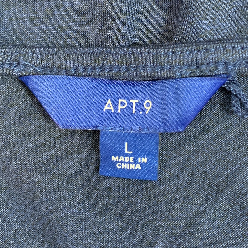 Apt 9 3/4 Sleeve Gathered Side Top - Picture 3 of 6